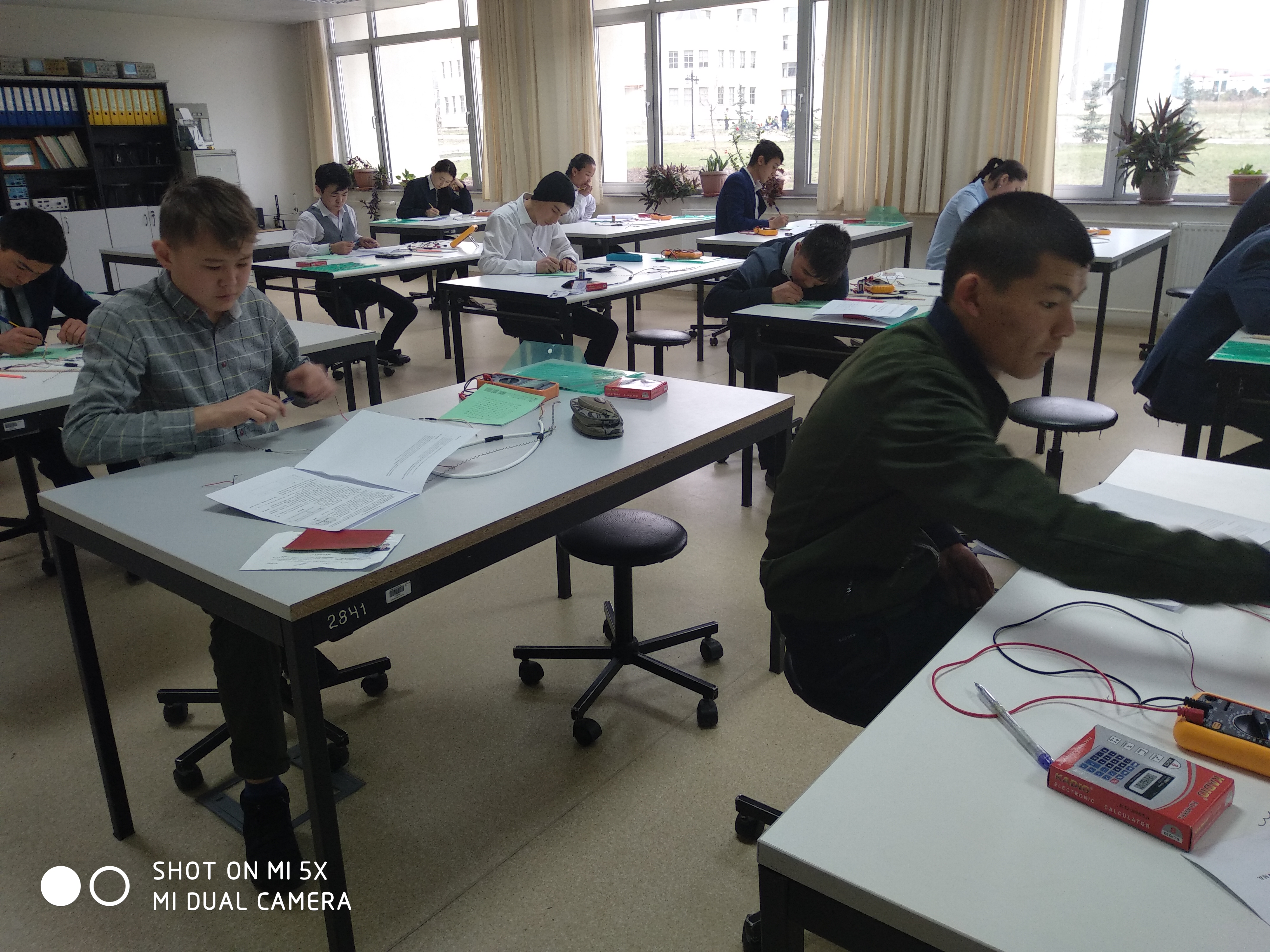 Testing kg